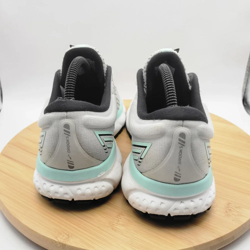 Brooks ghost 13
